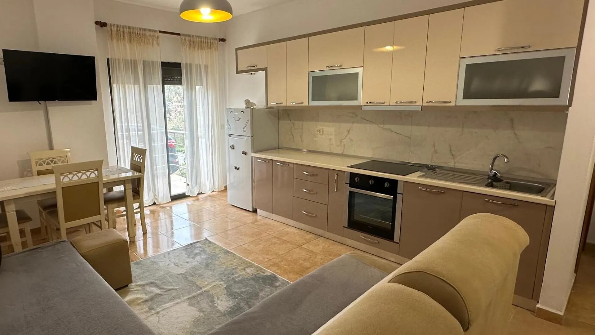 Drin'S Seaside Apartment Kavaje